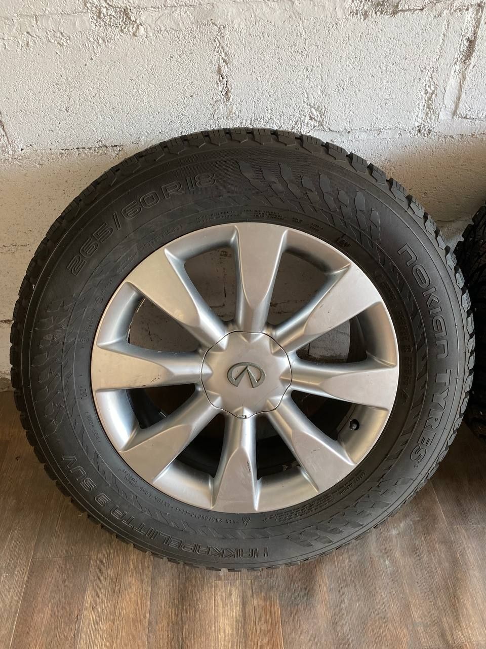 Зимняя резина с дисками 265.60R18 Nokian Hakkapeliitta 9