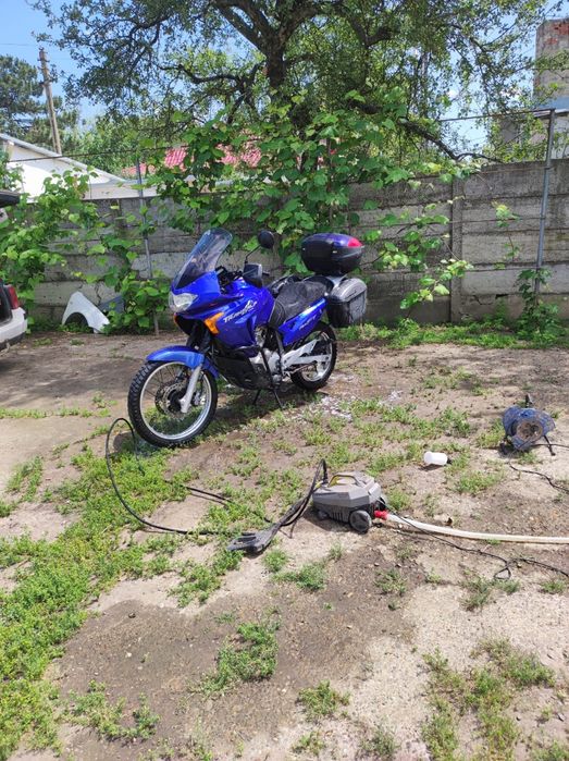 Honda Transalp 650