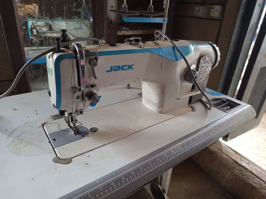 срочно продам машинку