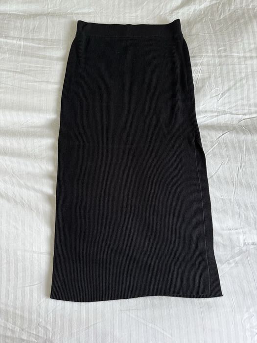 Fusta neagra midi Leger
