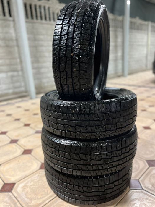 Продам зимние шины 205/55/R16