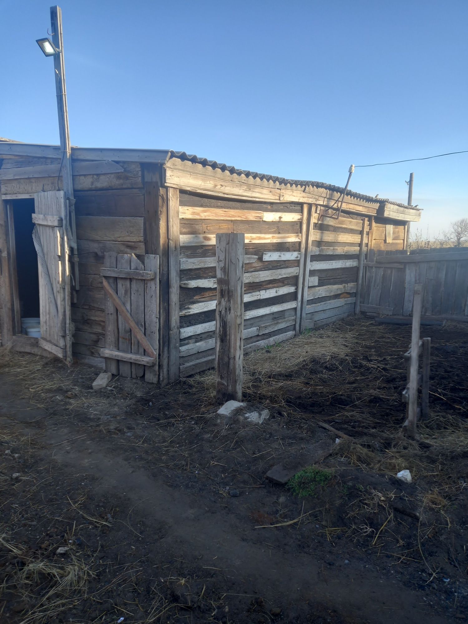 Продам сарай на разбор