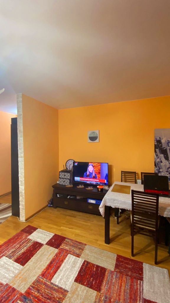 Dau în chirie apartament cu 2 camere, 50 m², în zona Muzeul Apei