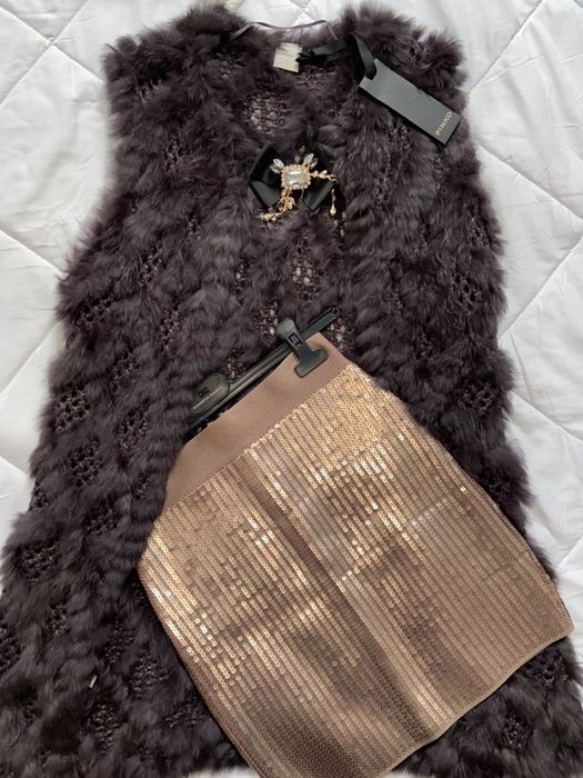 PINKO vestă blanita naturala de la 1800 lei la 1200 lei