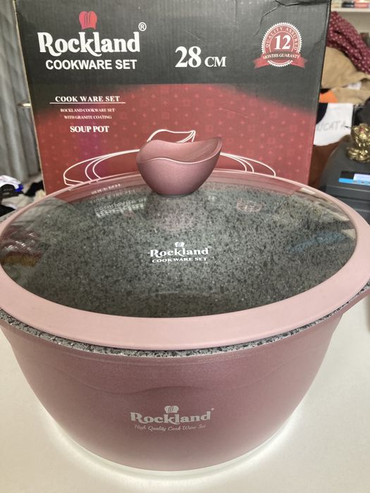 Vând 2 buc oala Rokland cookware 28 cm NOU!