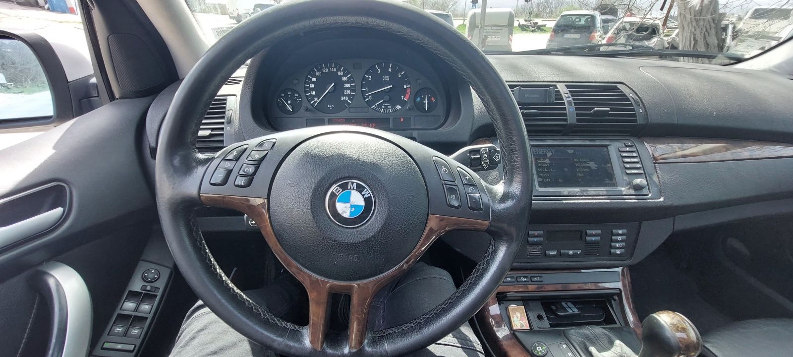 BMW X5e53 3.0 бензин