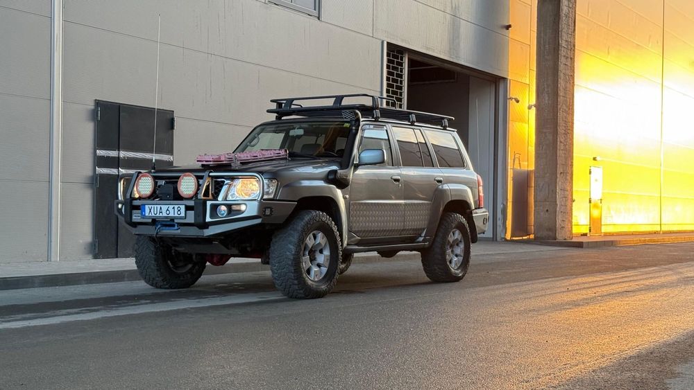 Nissan Patrol Autoutilitara, ARB full, OME+5, roti 35