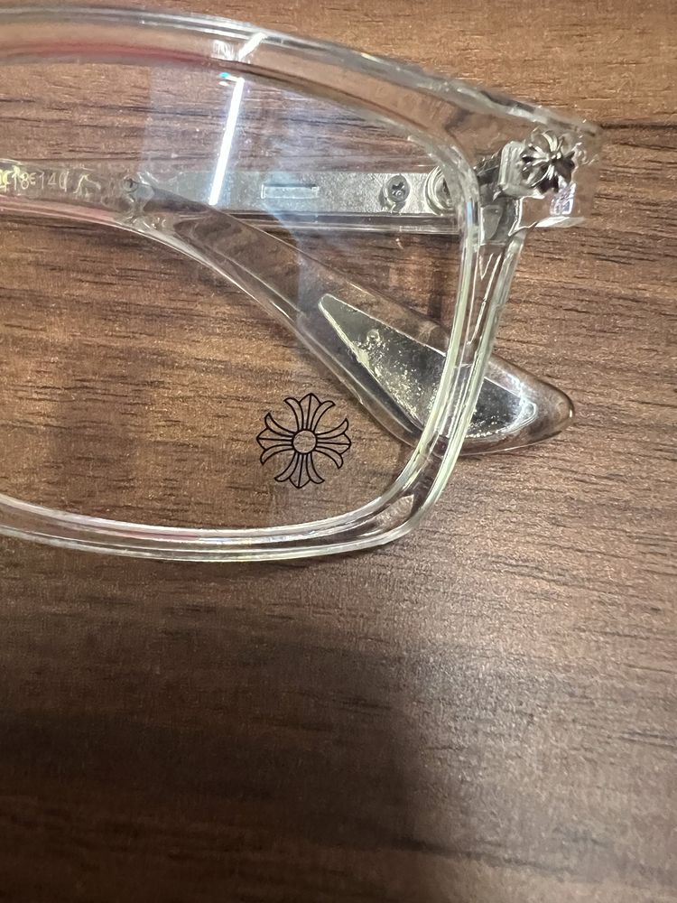 Chrome hearts очила