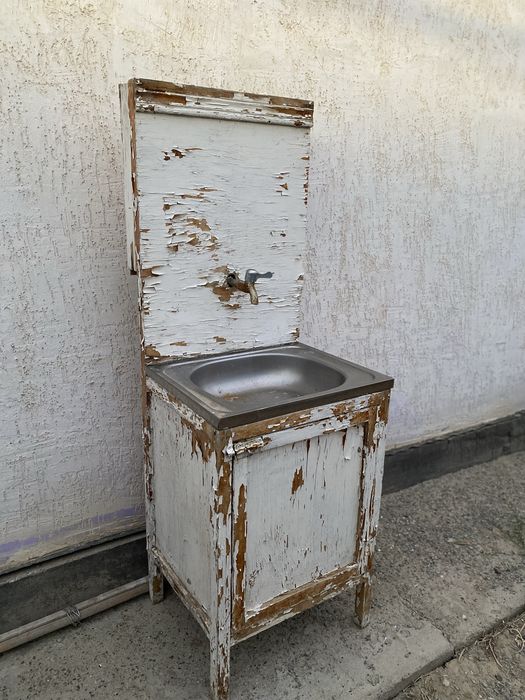 Умывальник деревянный