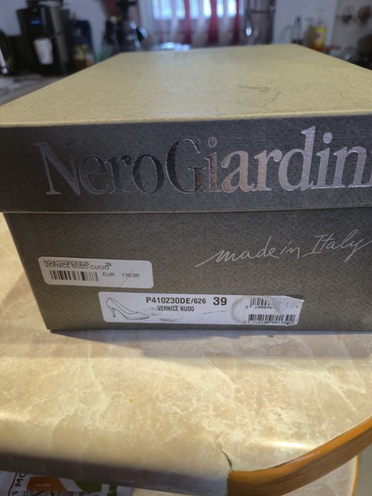 Pantofi NeroGiardini nr.39