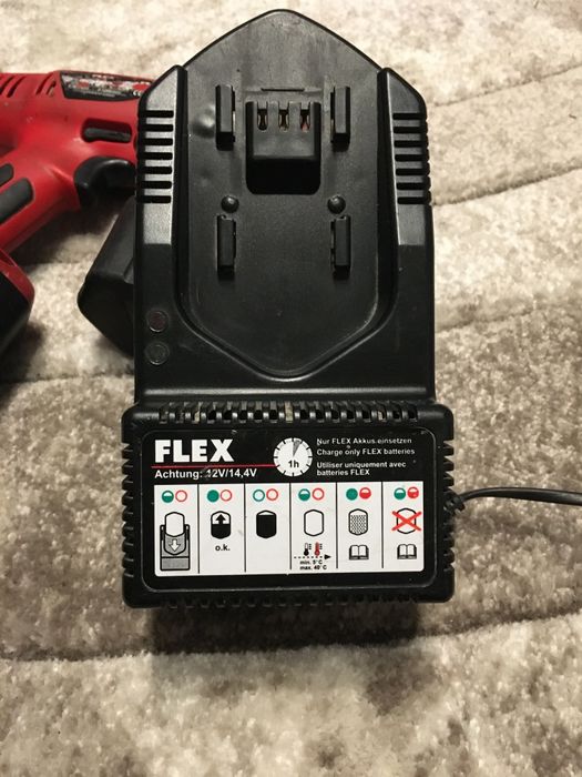 Autofiletanta Flex cu 2 acumulatori si lanternă