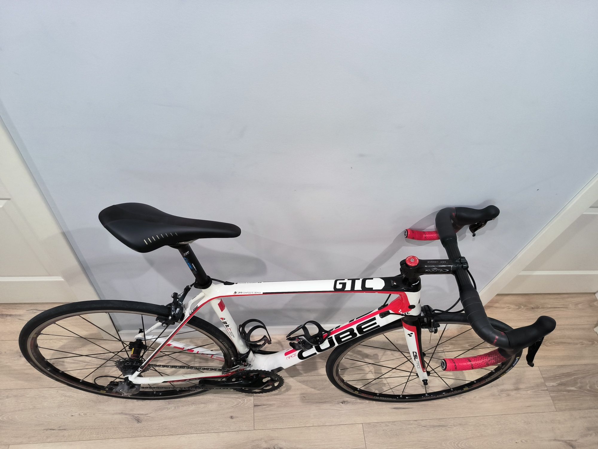 Bicicleta cursiera carbon Cube GTC Agree RACE mărime L 58