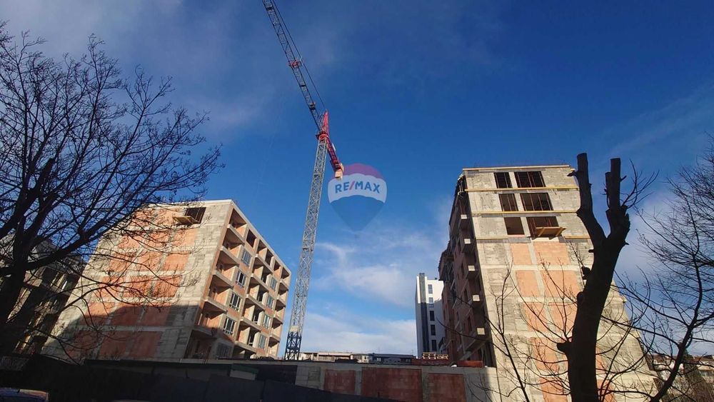 Продава се Тристаен апартамент в Варна, Център - 119 кв.м за 1595 €/кв.м - Снимка #5