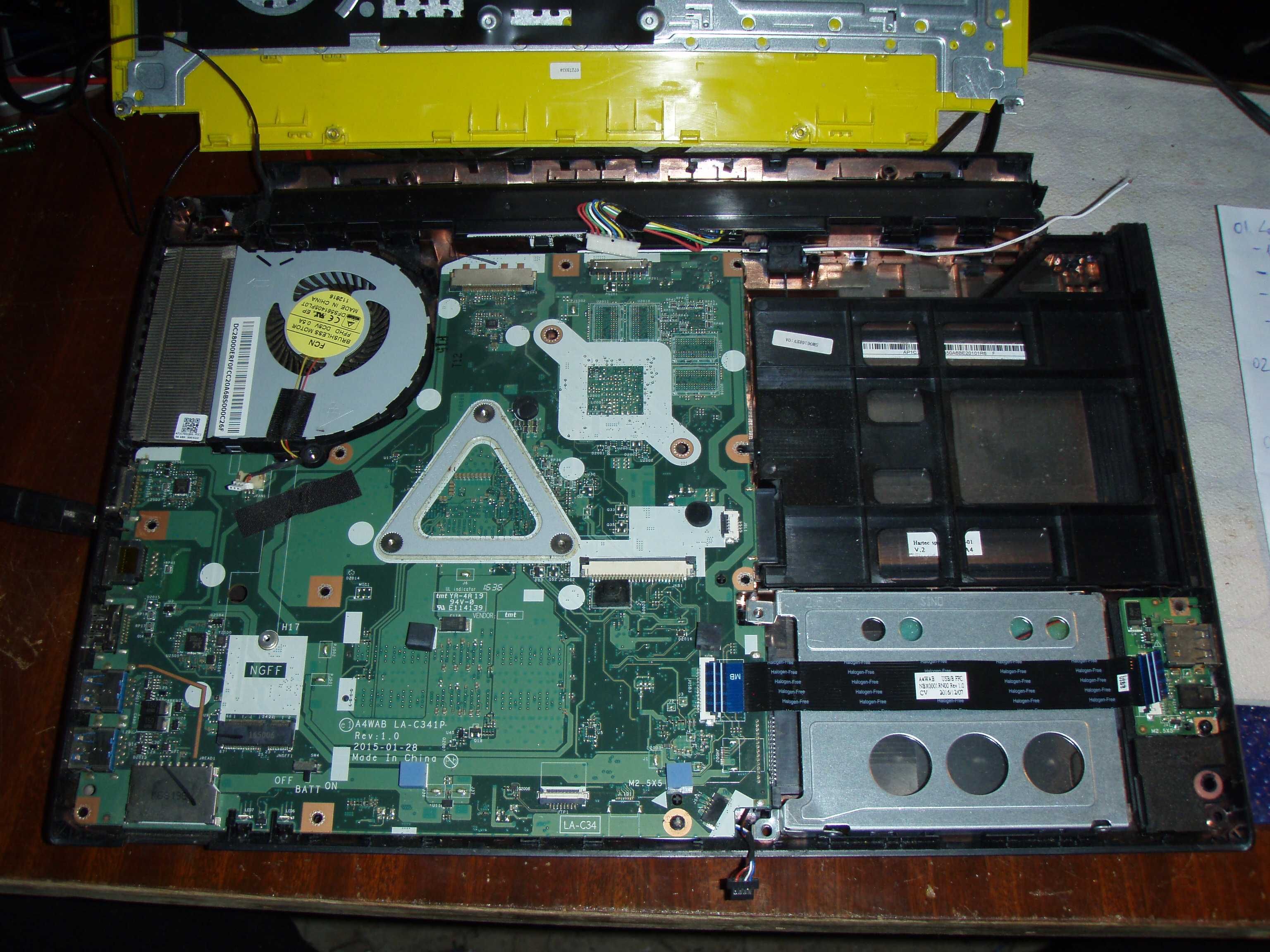 Dezmembrez Acer Aspire E5-473 i3-5005U