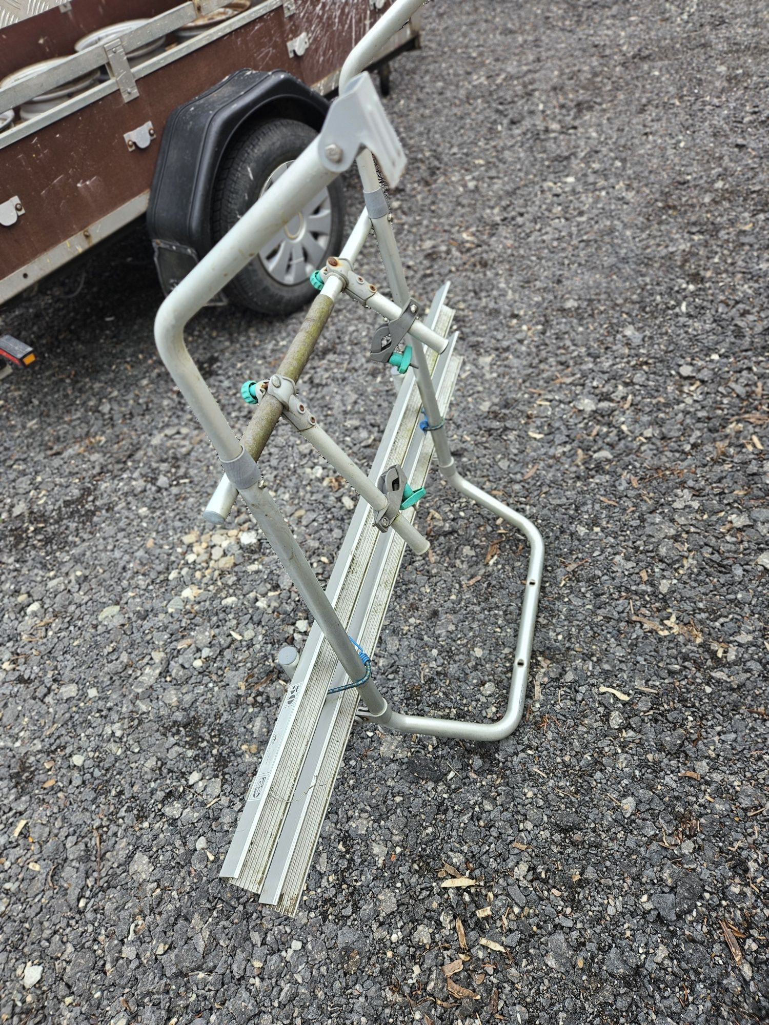 Portbagaj pt 2 biciclete pe spate la rulota