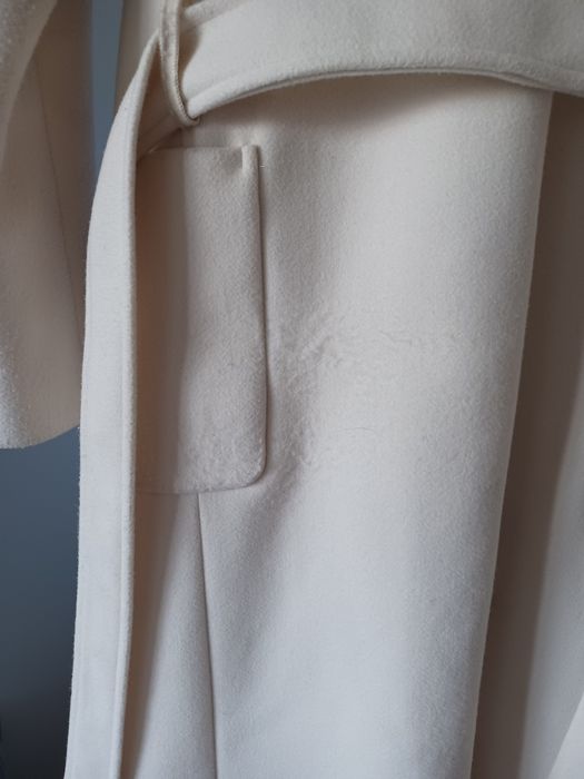 Палто дълго бяло