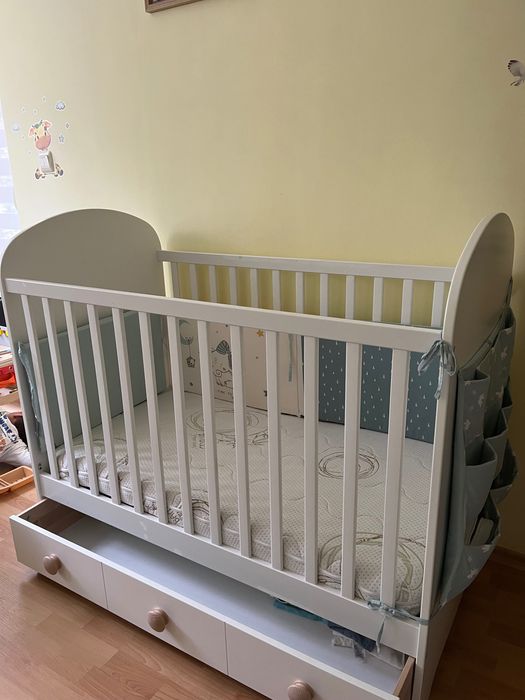 Кошара IKEA , GONNAT с чекмедже