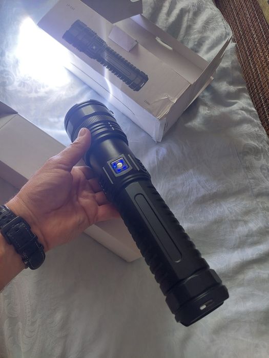 Lanterna led 3x18650 acumulatori power bank