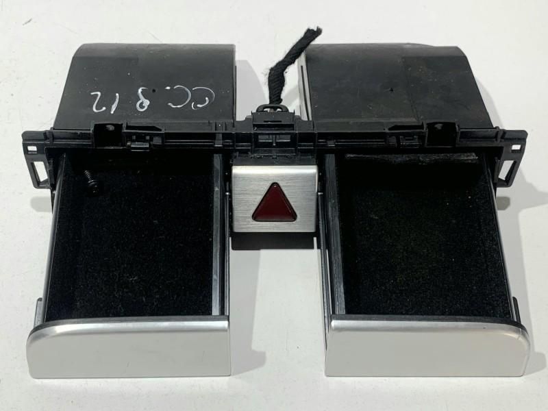 Buton avarie cu sertar bord Volkswagen Passat CC (2008-2012) 3C0858407