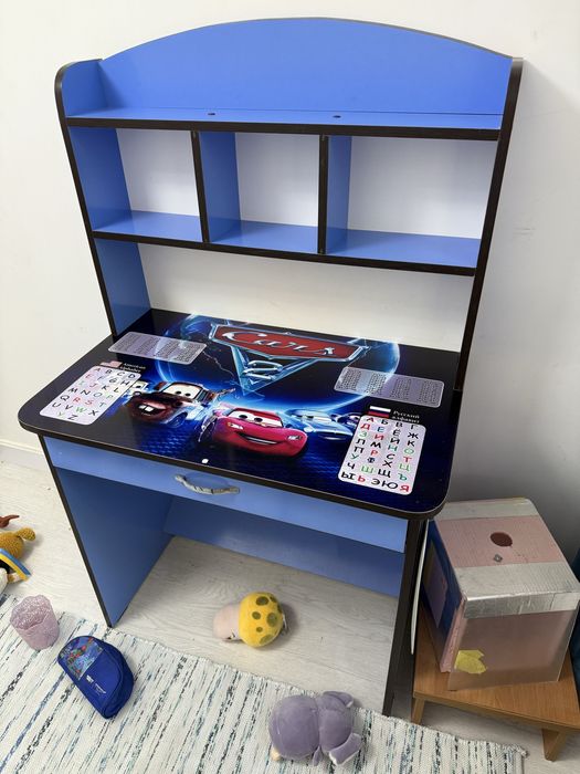 Стол парта со стулом