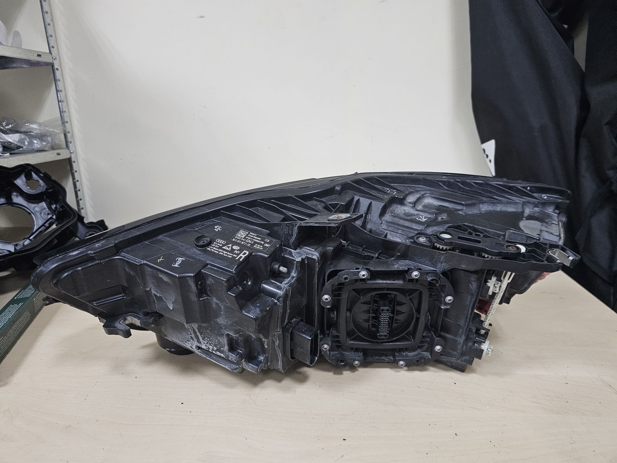 Десен фар Audi A6 C7 Full LED desen far ауди а6 ц7 фул лед