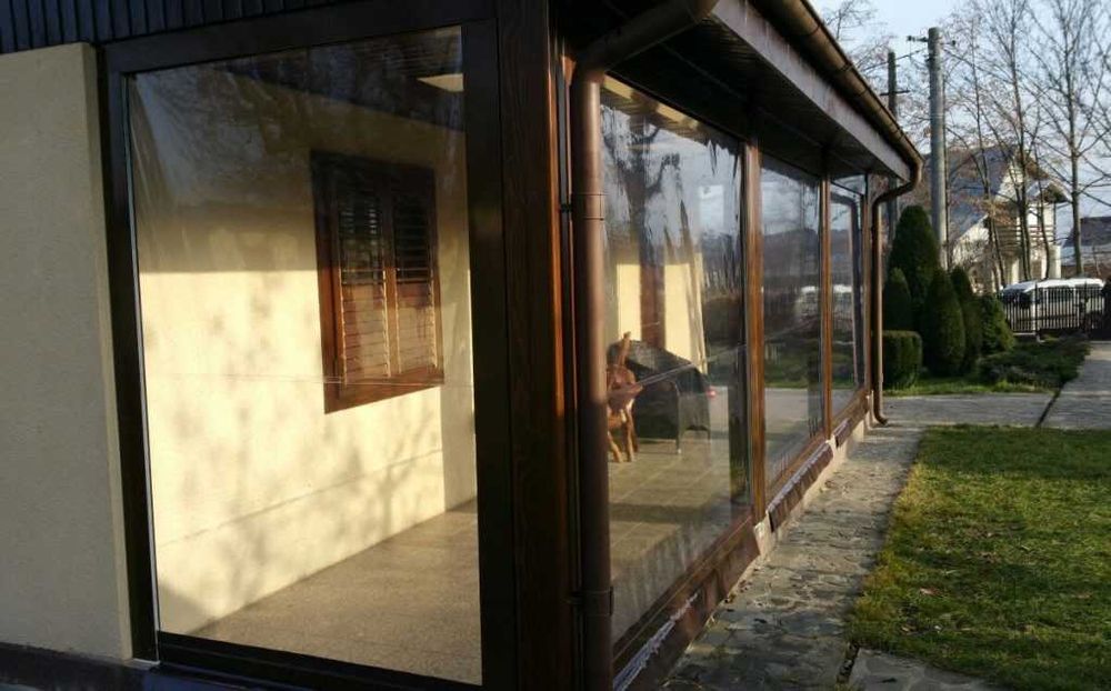 Rulouri Transparente