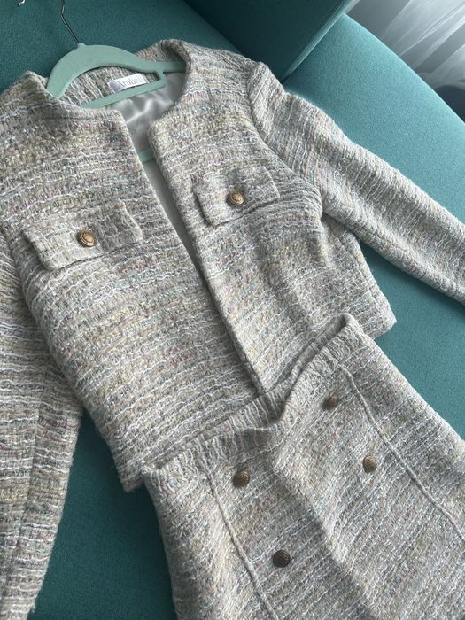 Сетове сако и пола и сако и панталон