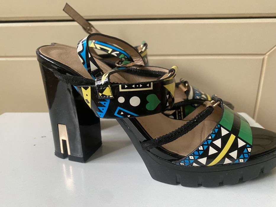 Босоножки 36-36,5 размер