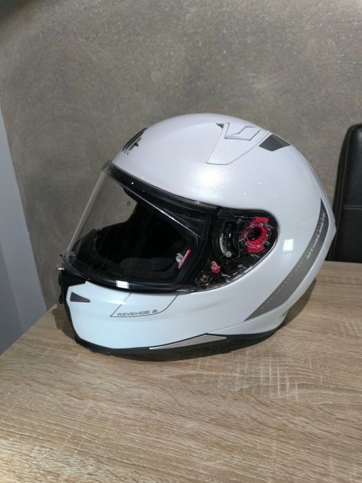 Cască de motocicletă MT Revenge 2