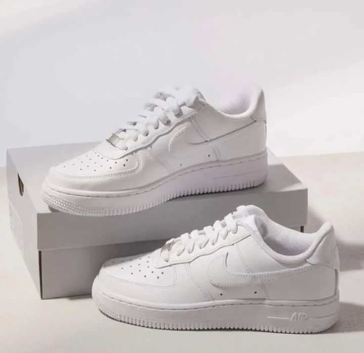 Nike Air Force 1 White Мъжки Маратонки (40-44)