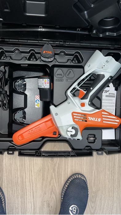 Foarfeca electrica de gard viu Stihl HSA 40 completa-Noua