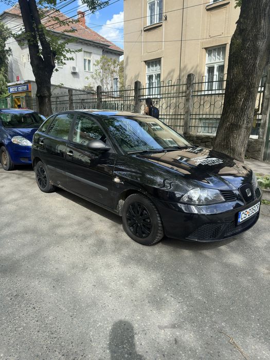 Inchiriez Autoturism / Rent a car ( inchiriere masina / auto )