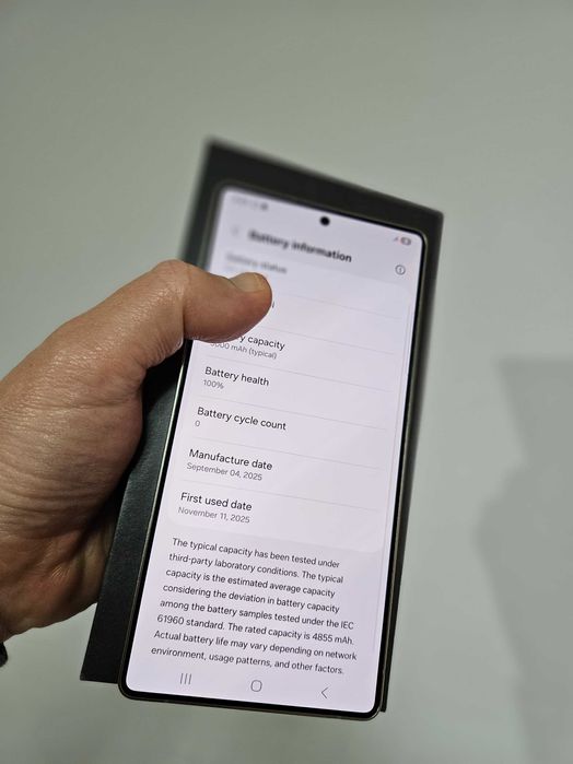 Samsung Galaxy S25 ultra 1 Tb nou la cutie.