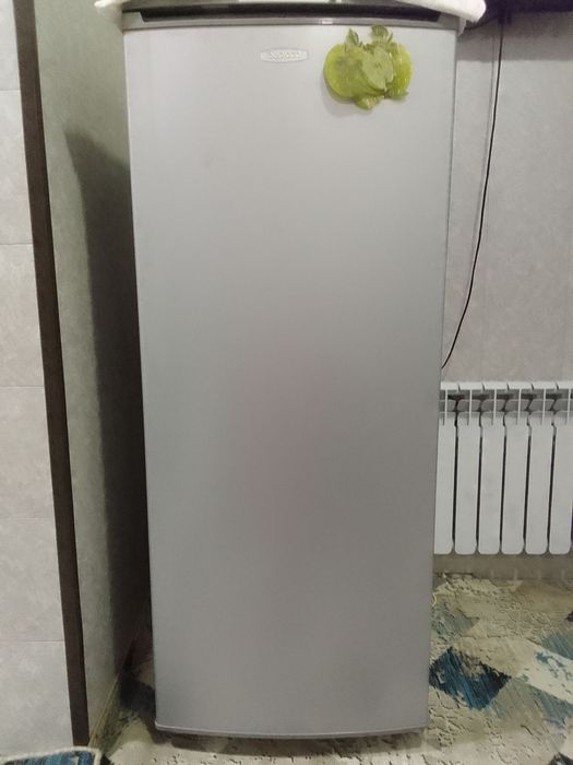 Продается Холодильник БИРЮСА