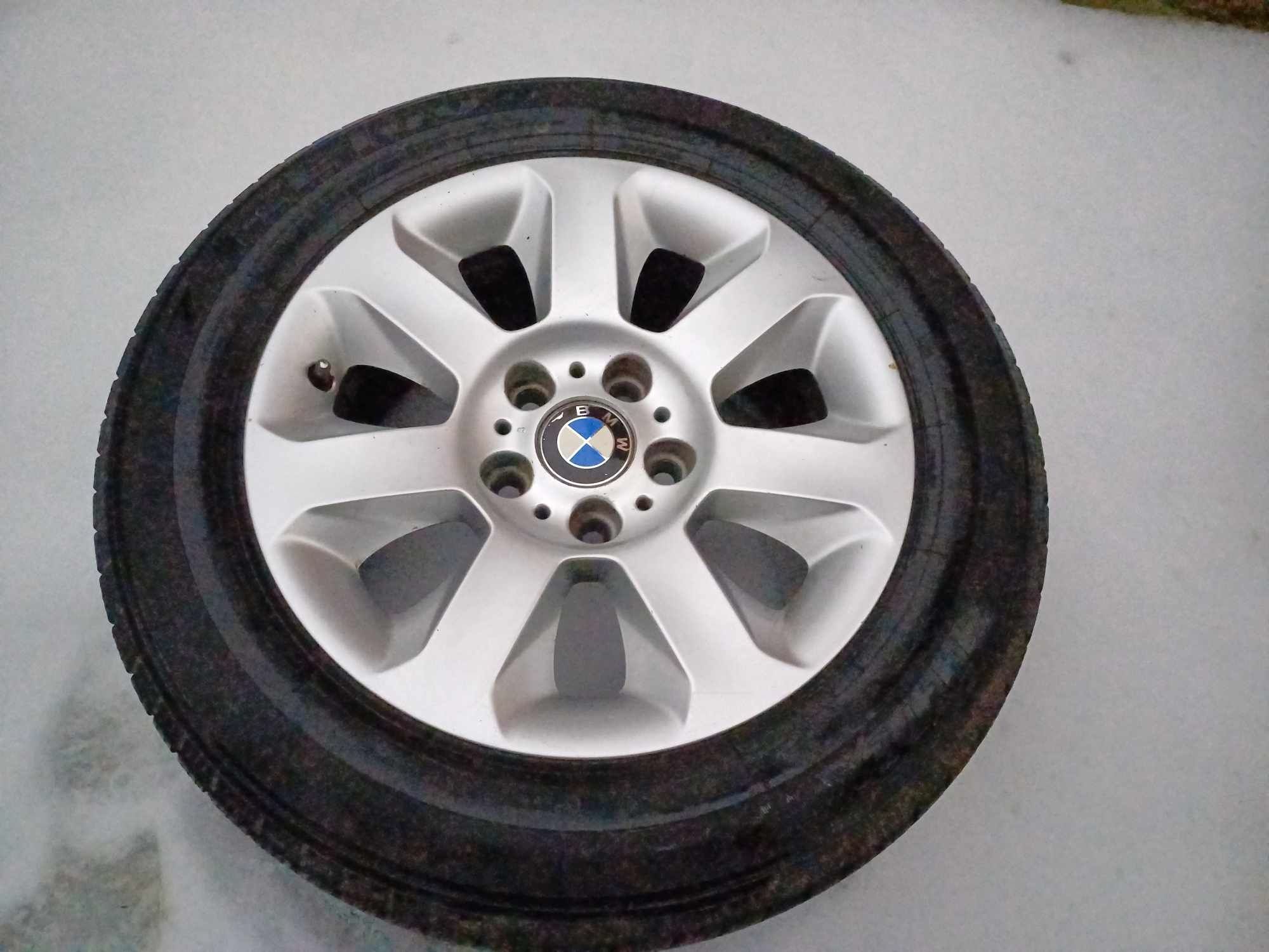 Jante bmw 16" plus anvelope de iarna 205/60/16