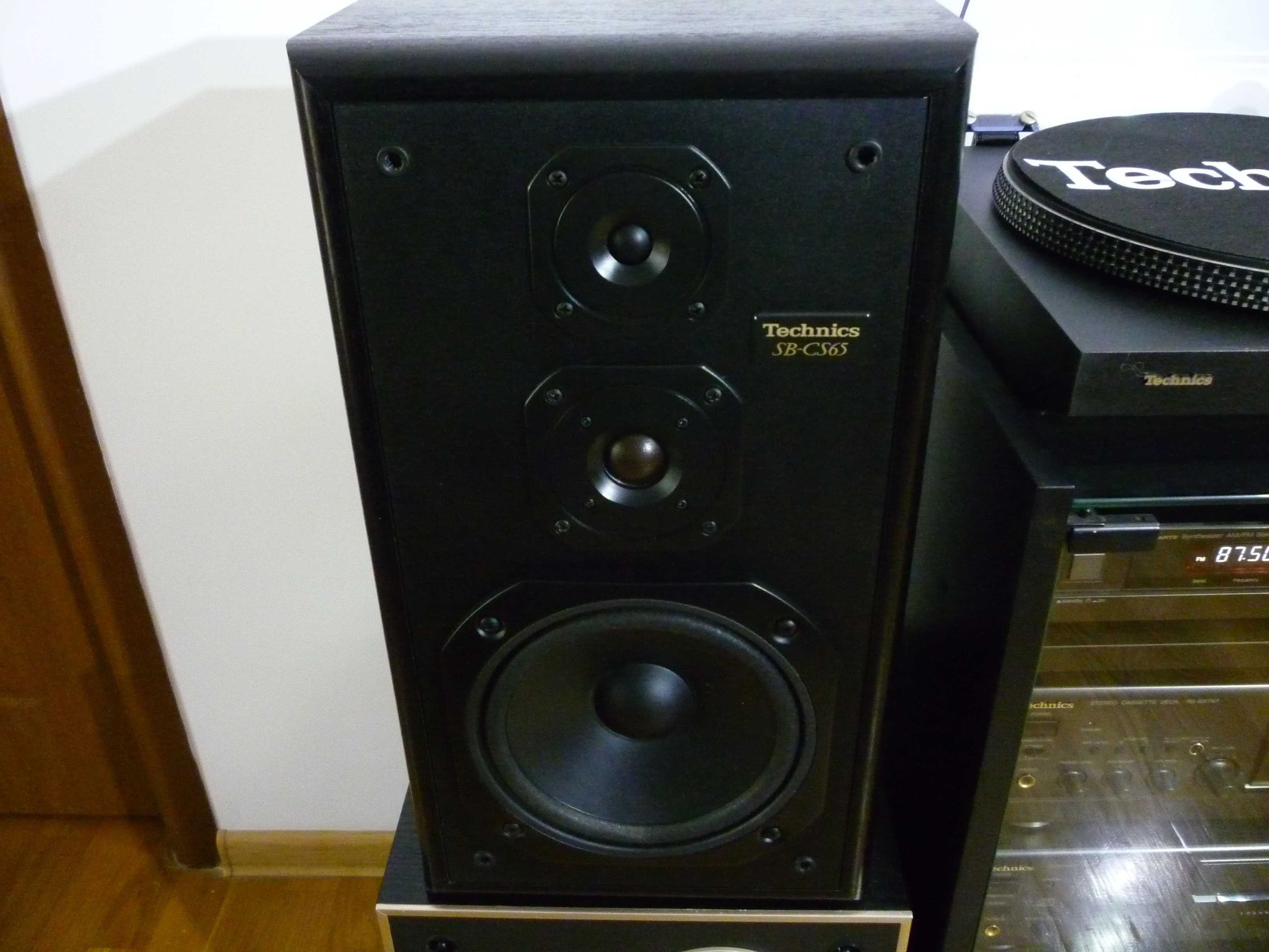 linie  audio   technics  redusa  la 3000 euro