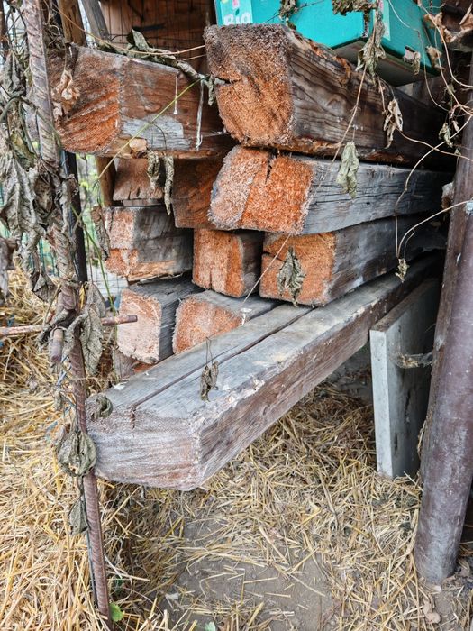 Lemn vechi pentru lucrări decorative