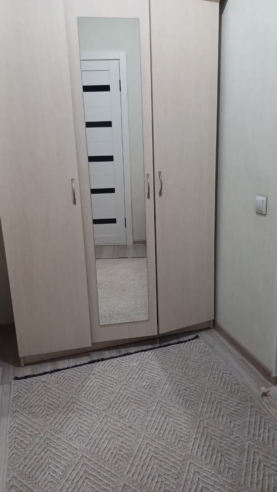 Продам шкаф.В отл состояние