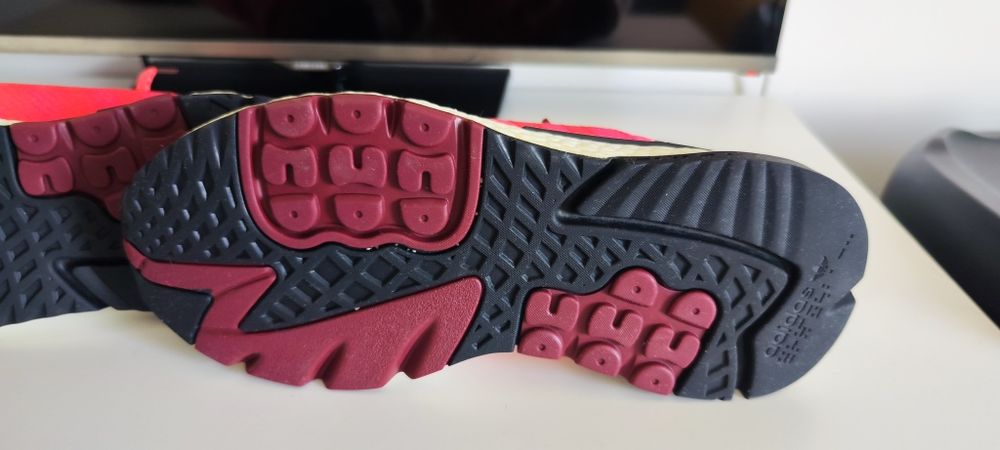 Adidasi originali adidas Nite Jogger Shock Red 43 1/3