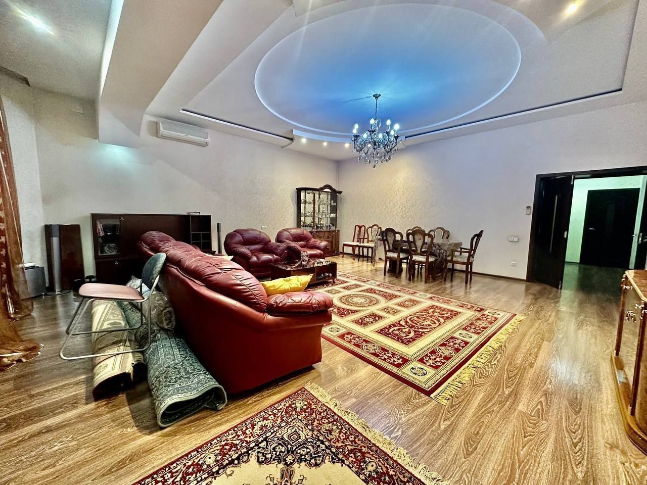 Квартира Центр Габус 3//4//8  150м2 ор. Метро Ойбек