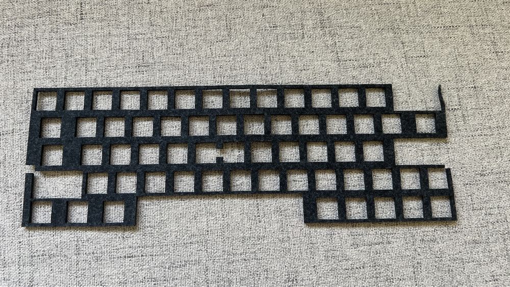 Spuma tastatura 65%