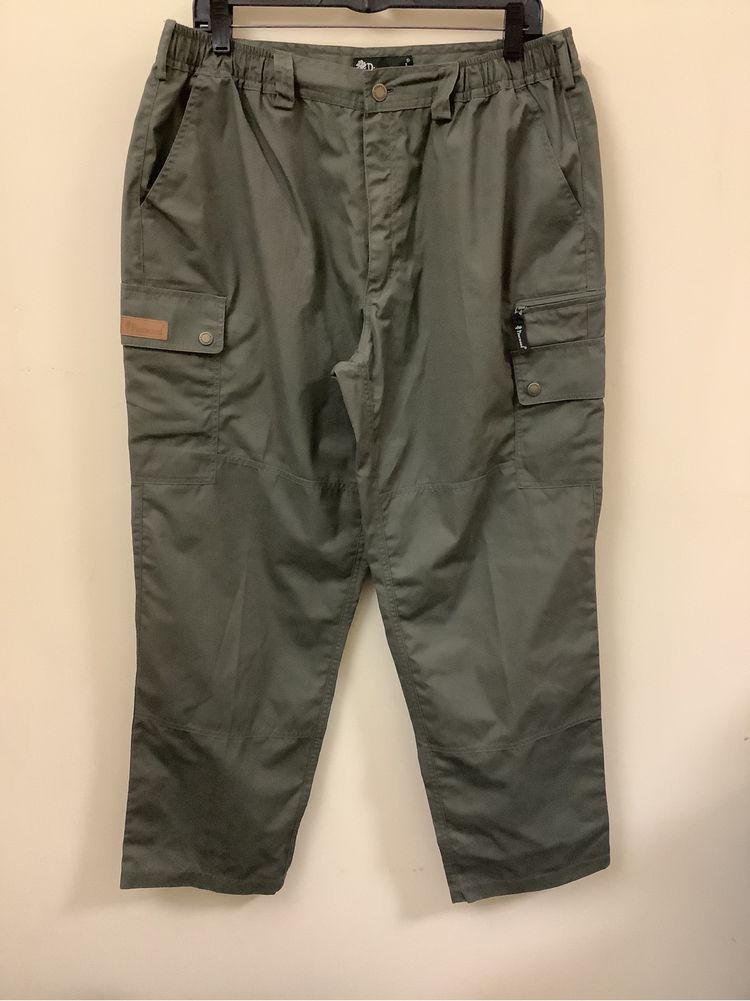 Pantaloni pinewood L