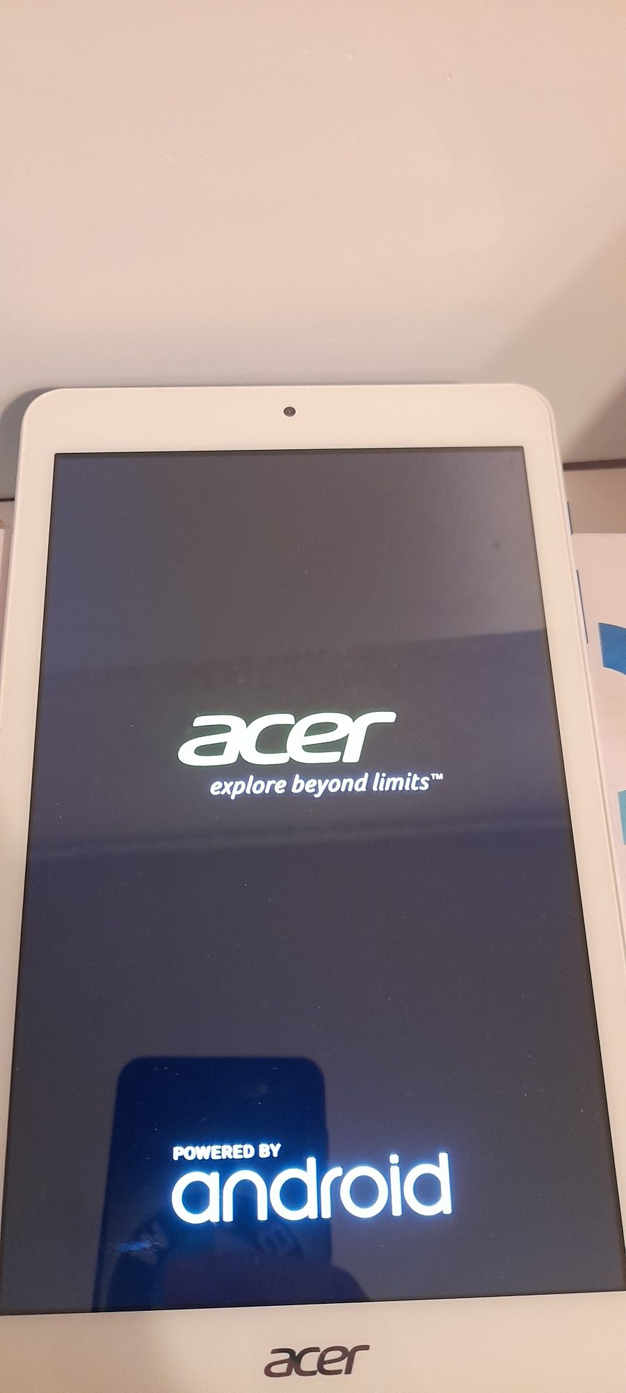 Tableta Acer 8 inch noua