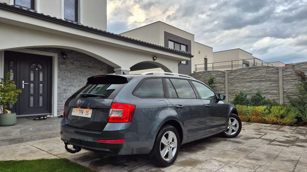 Skoda-Octavia-Bi-Xenon-inc.scaune-1.6-Tdi-Led-6+1-viteze-Greenline-E.5