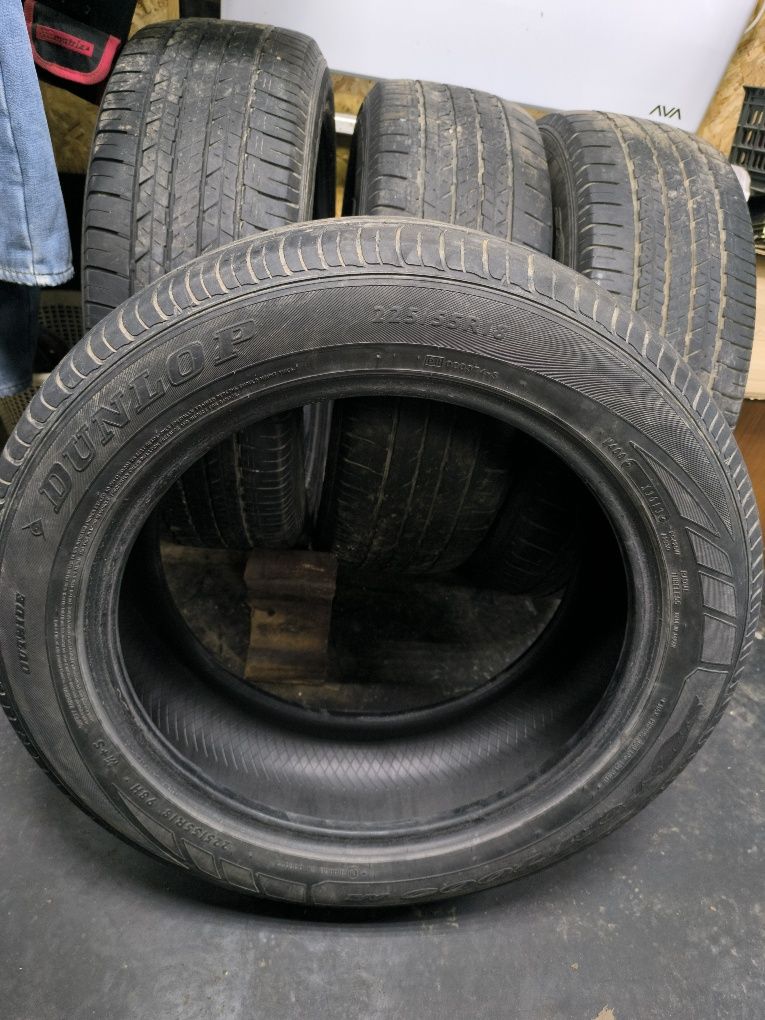 Летняя резина б/у Dunlop. Японские 225/55R18