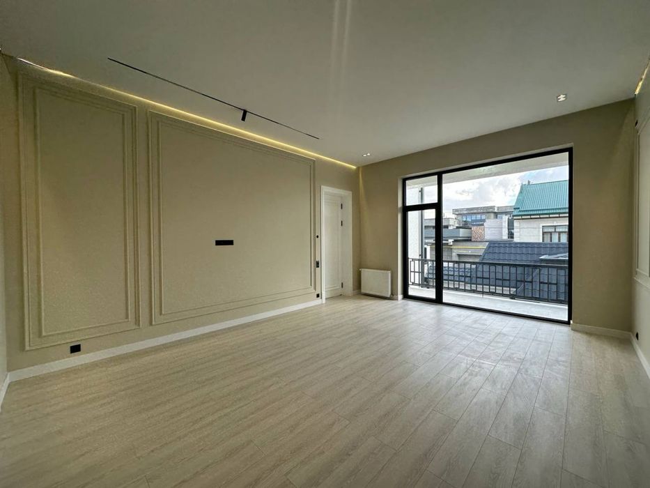 Дом High Town Mall 600 кв.м