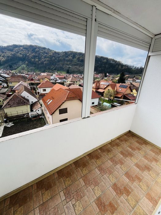 Vand Apartament 4 camere