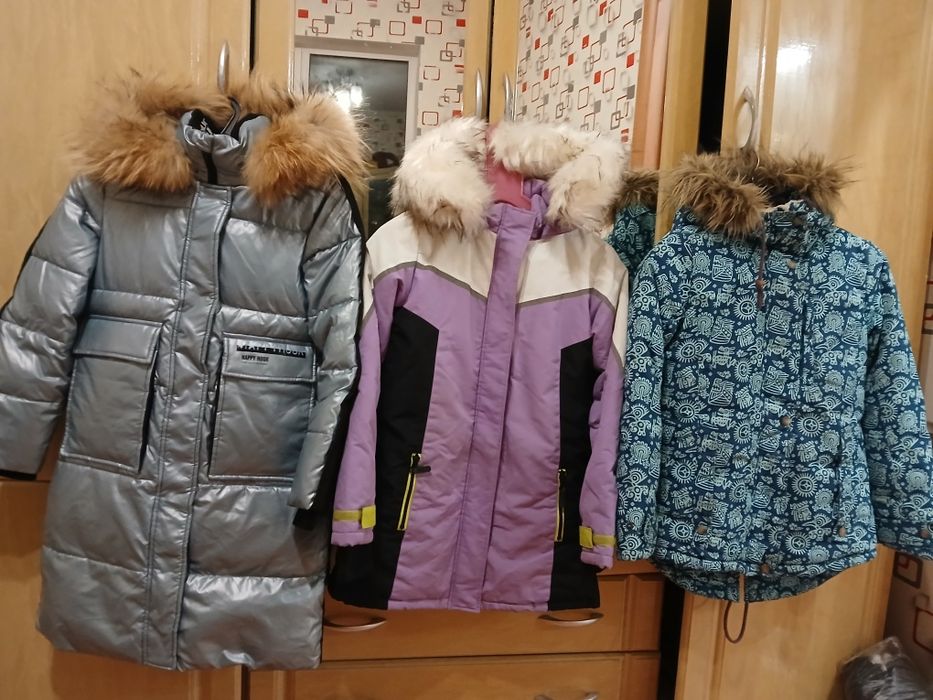 Продам куртки зимние  для девочек разного возраста  ростовка от