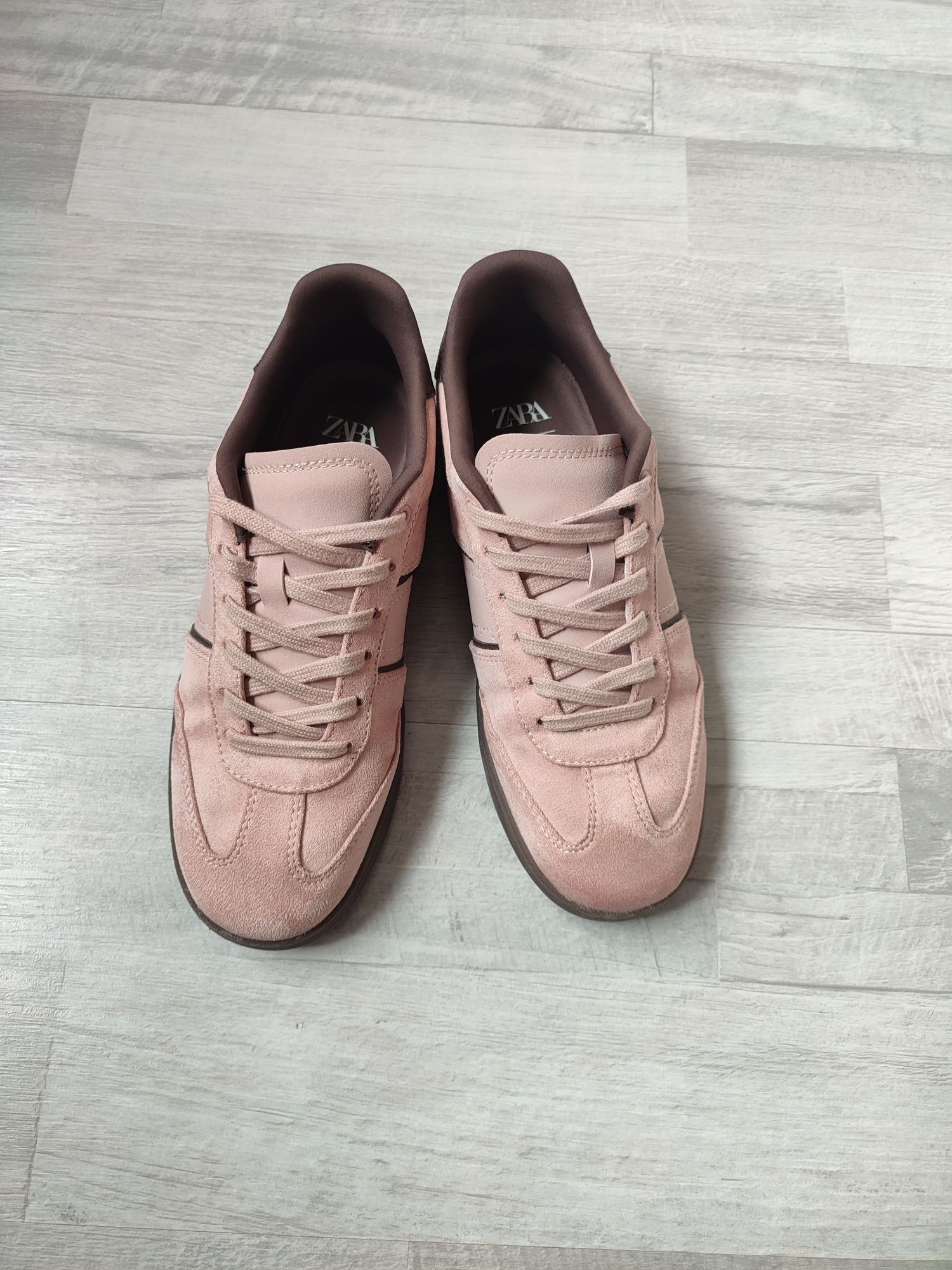 Дамски кецове Zara