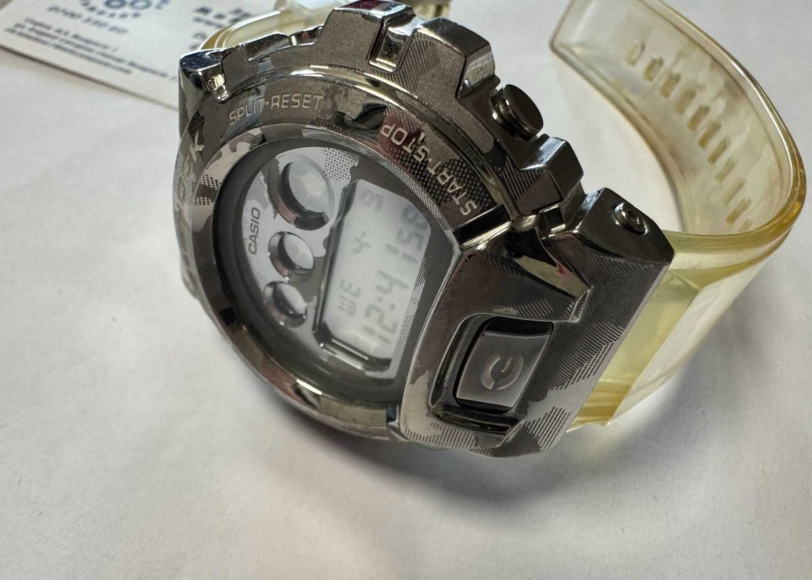 Часовник Casio G-Shock GM-6900SCM